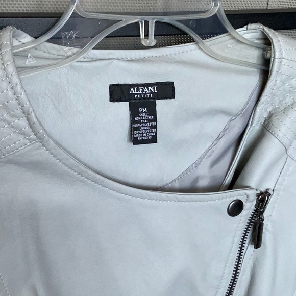 🌹NWT Alfani Petites Pleather Jacket Petite Medium - Picture 3 of 10